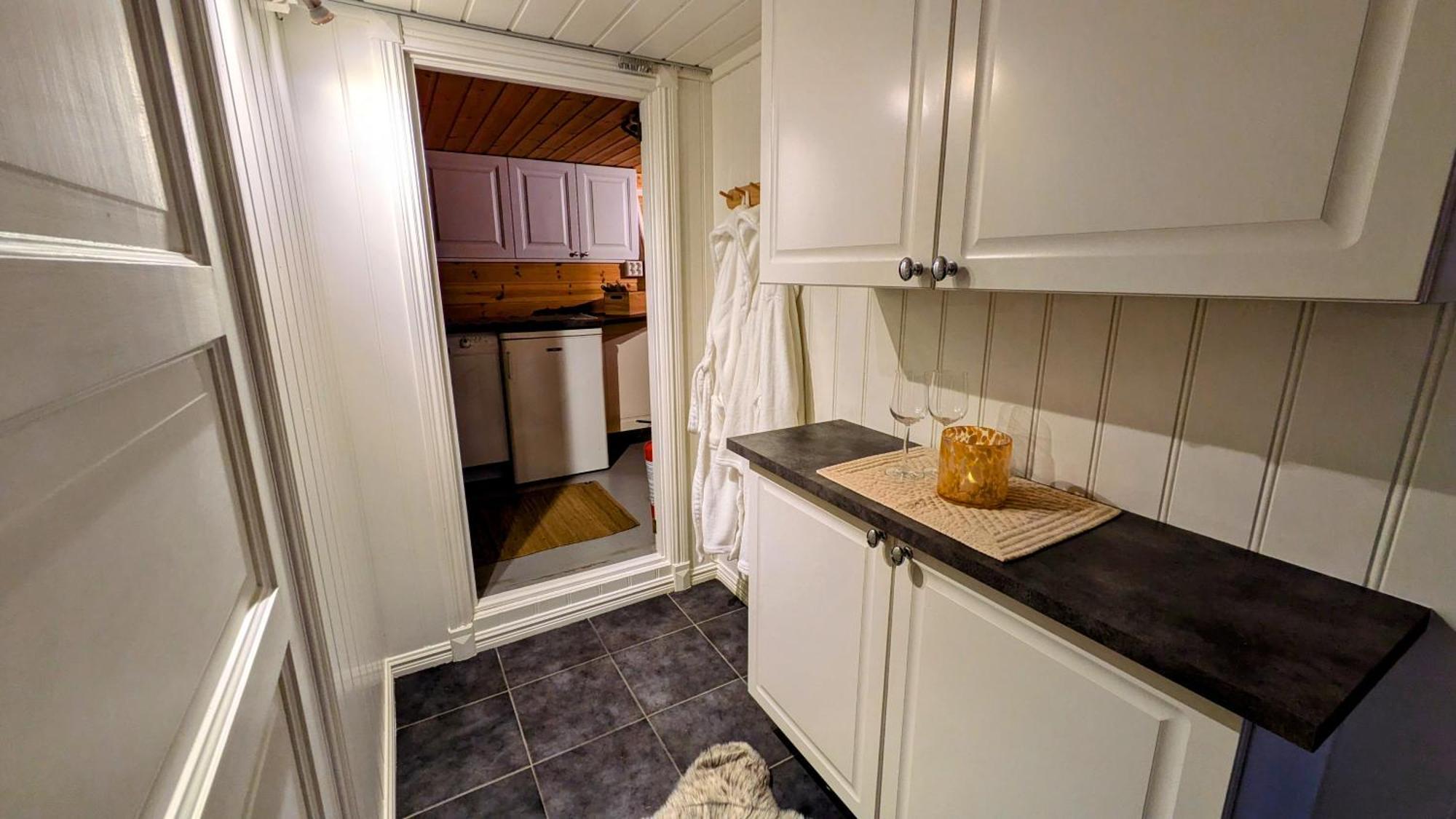 Exclusive And Cosy! Sea And Mountian View - Superfast Wifi, Washer And More Included Sortland Exterior photo