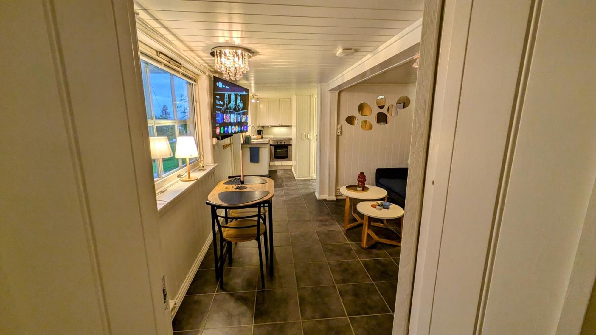 Exclusive And Cosy! Sea And Mountian View - Superfast Wifi, Washer And More Included Sortland Exterior photo