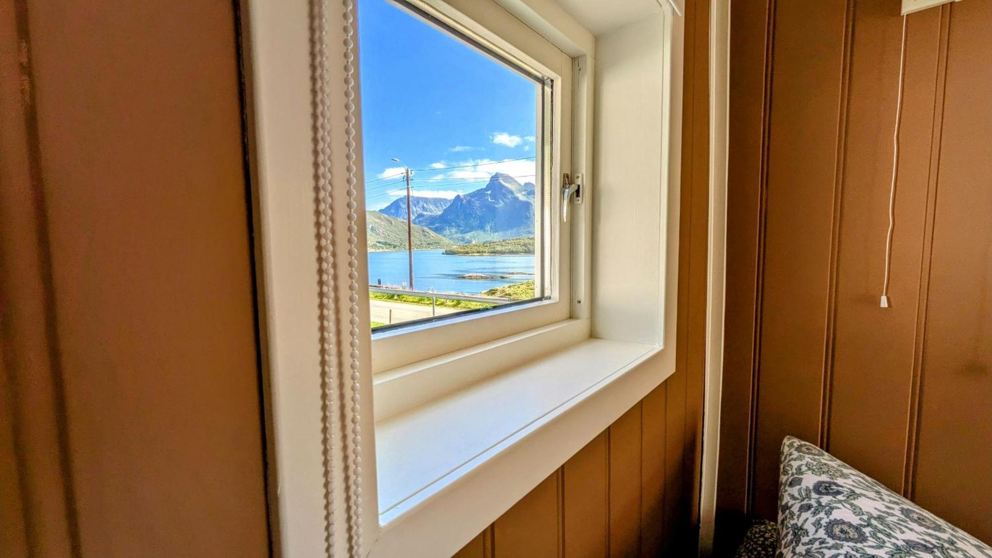 Exclusive And Cosy! Sea And Mountian View - Superfast Wifi, Washer And More Included Sortland Exterior photo