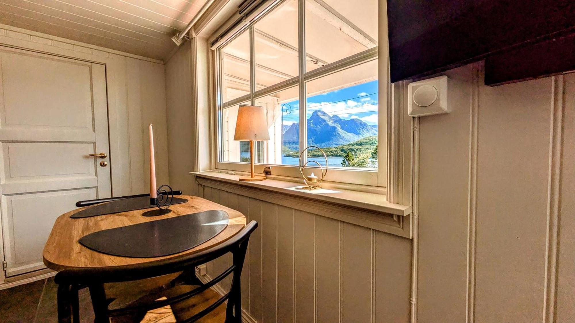 Exclusive And Cosy! Sea And Mountian View - Superfast Wifi, Washer And More Included Sortland Exterior photo